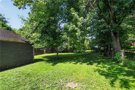 2242 Cordova Avenue Youngstown OH 44504