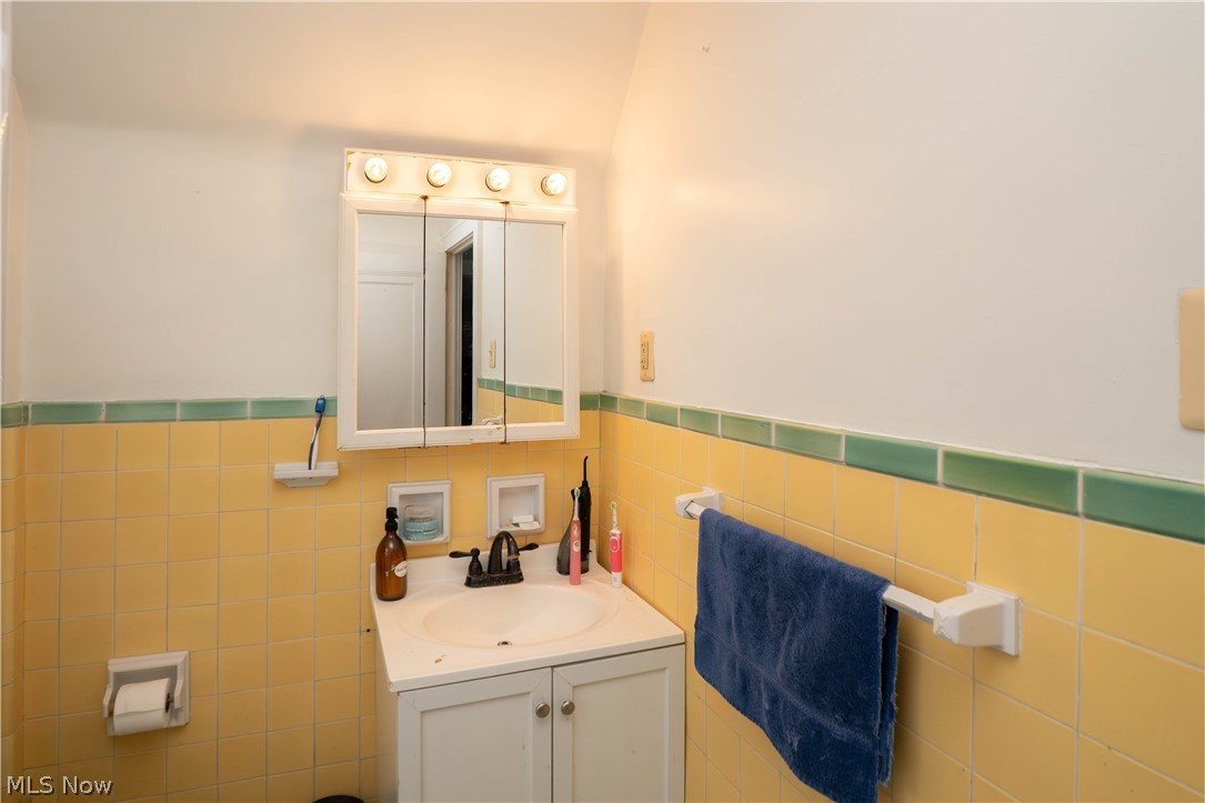 1002 29th Street NE Canton OH 44714