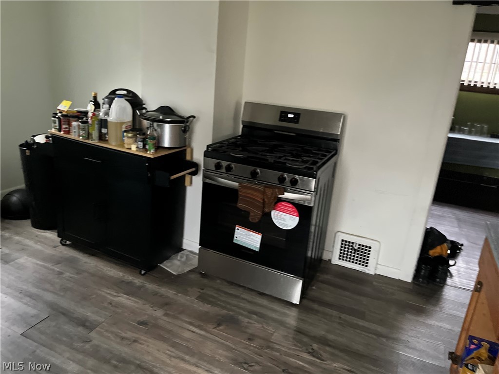 12612 Christine Avenue Garfield Heights OH 44105