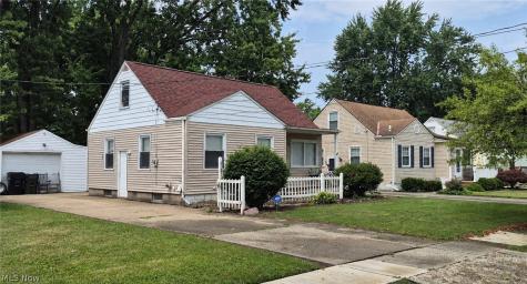 513 Henry Street Elyria OH 44035