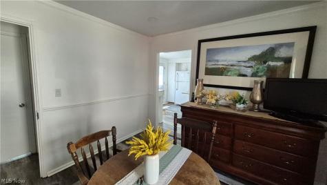 513 Henry Street Elyria OH 44035