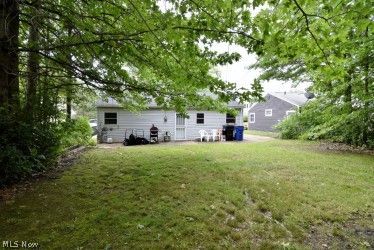 19219 Firwood Road Cleveland OH 44110