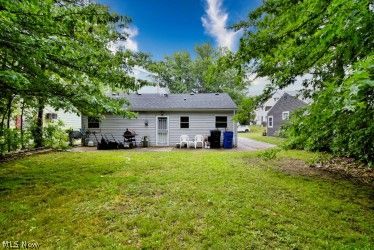 19219 Firwood Road Cleveland OH 44110