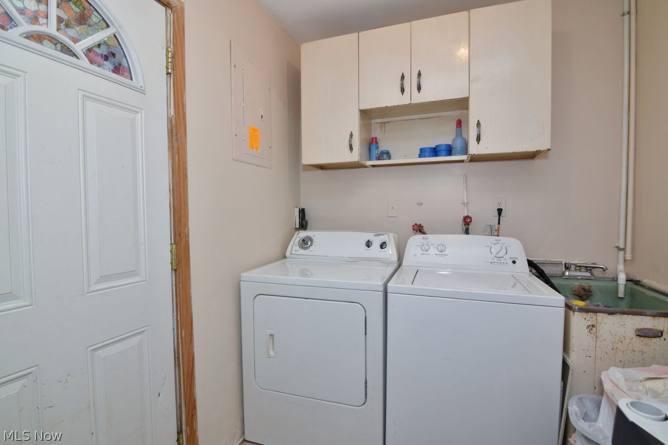 19219 Firwood Road Cleveland OH 44110