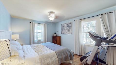 1661 Rexdale Drive Cuyahoga Falls OH 44221