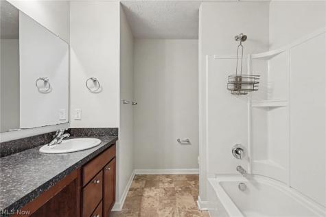 57 Garnett Circle Copley OH 44321