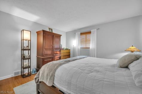 89 Wellsley Place Brunswick OH 44212