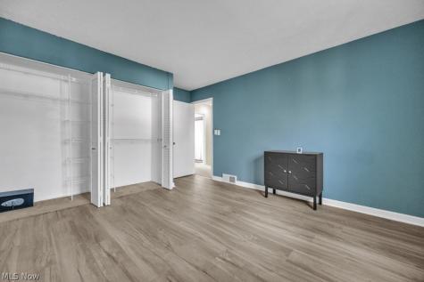 89 Wellsley Place Brunswick OH 44212