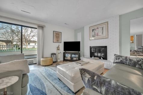 89 Wellsley Place Brunswick OH 44212