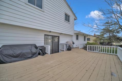 89 Wellsley Place Brunswick OH 44212