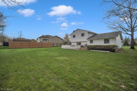 89 Wellsley Place Brunswick OH 44212