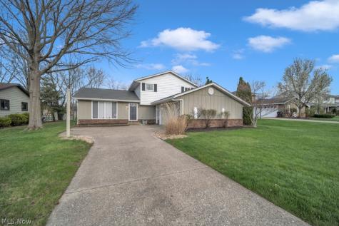 89 Wellsley Place Brunswick OH 44212
