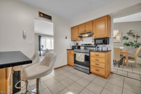 89 Wellsley Place Brunswick OH 44212