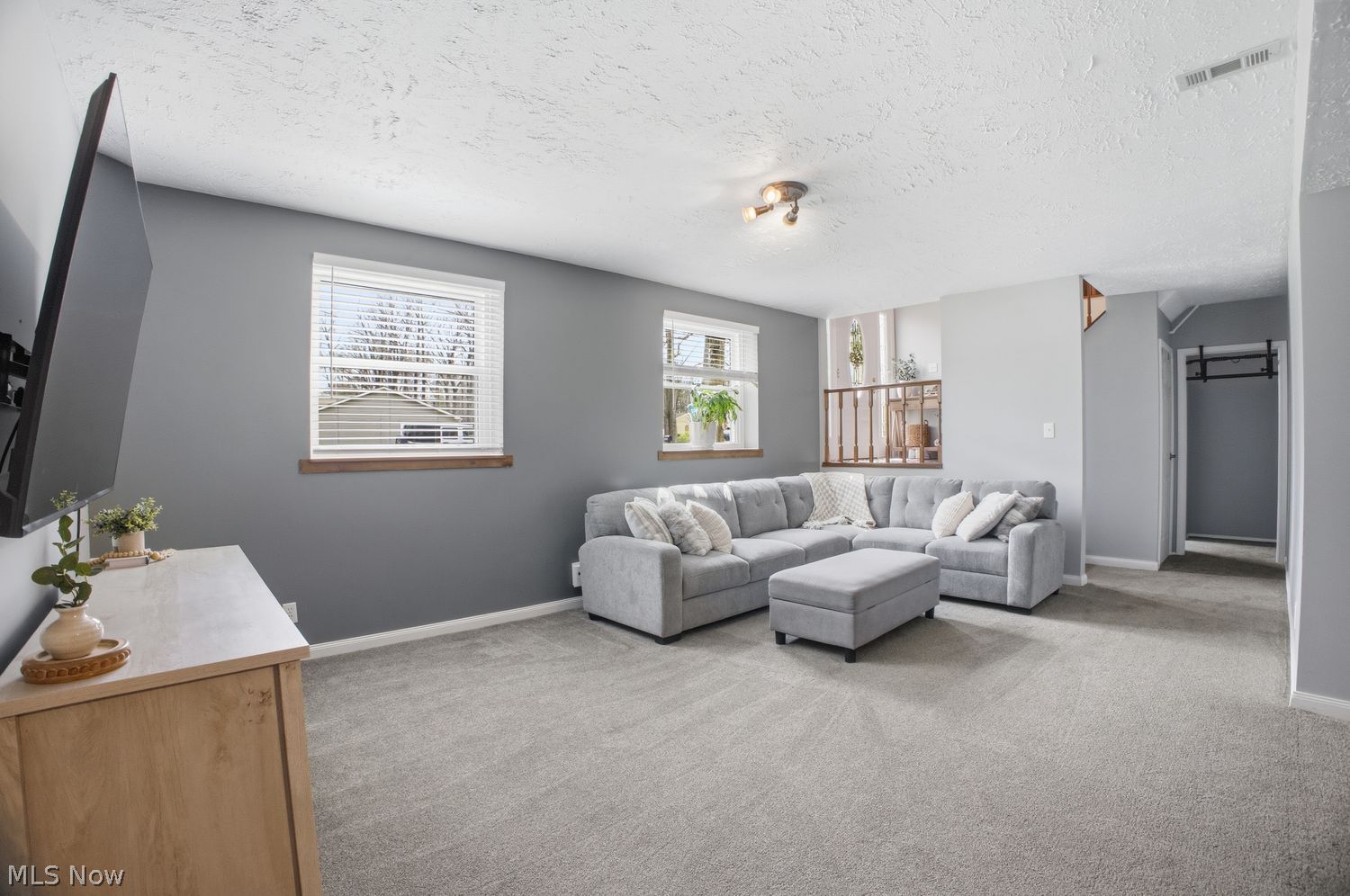 7606 Pegotty Drive NE Warren OH 44484