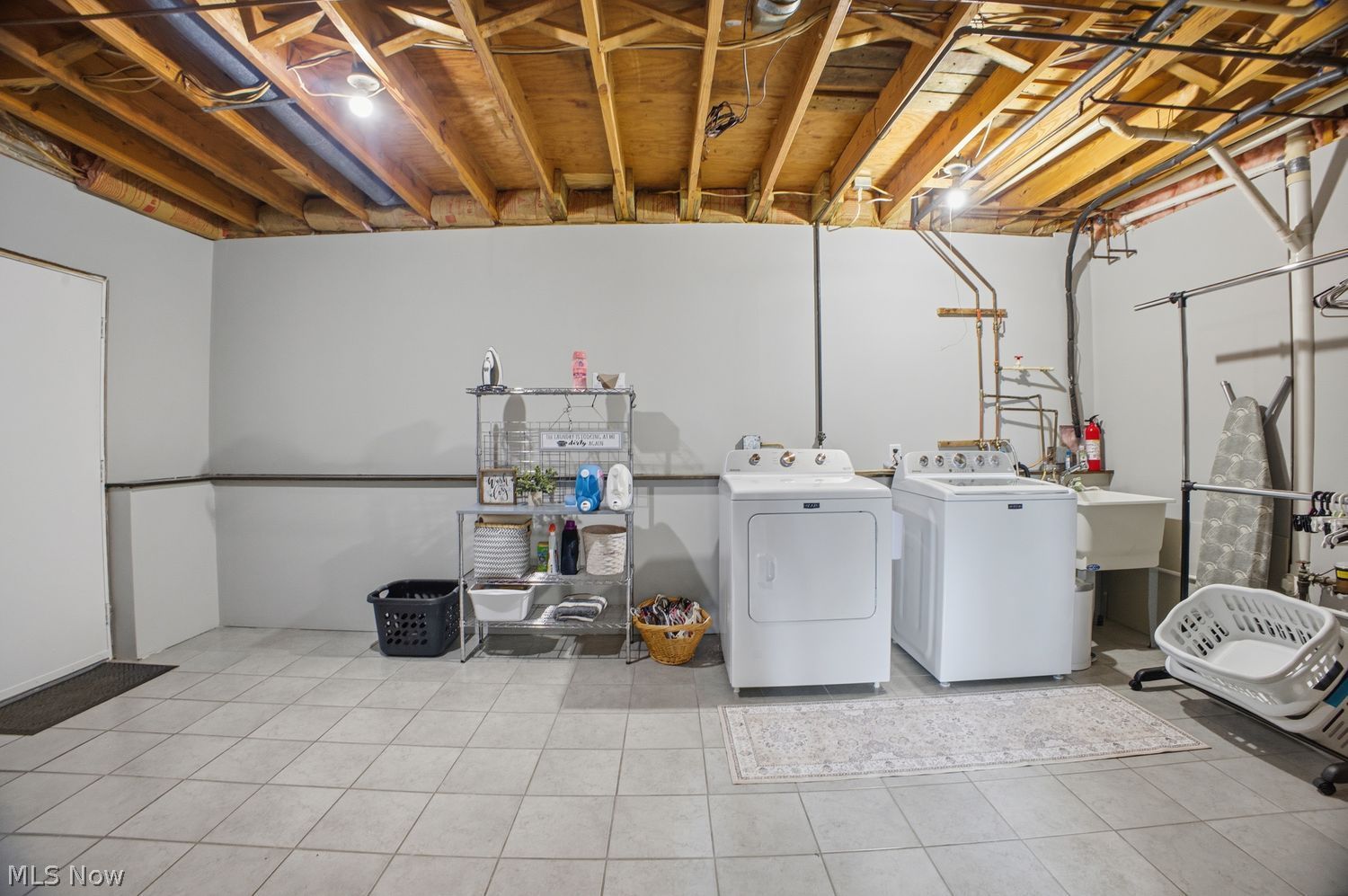 7606 Pegotty Drive NE Warren OH 44484