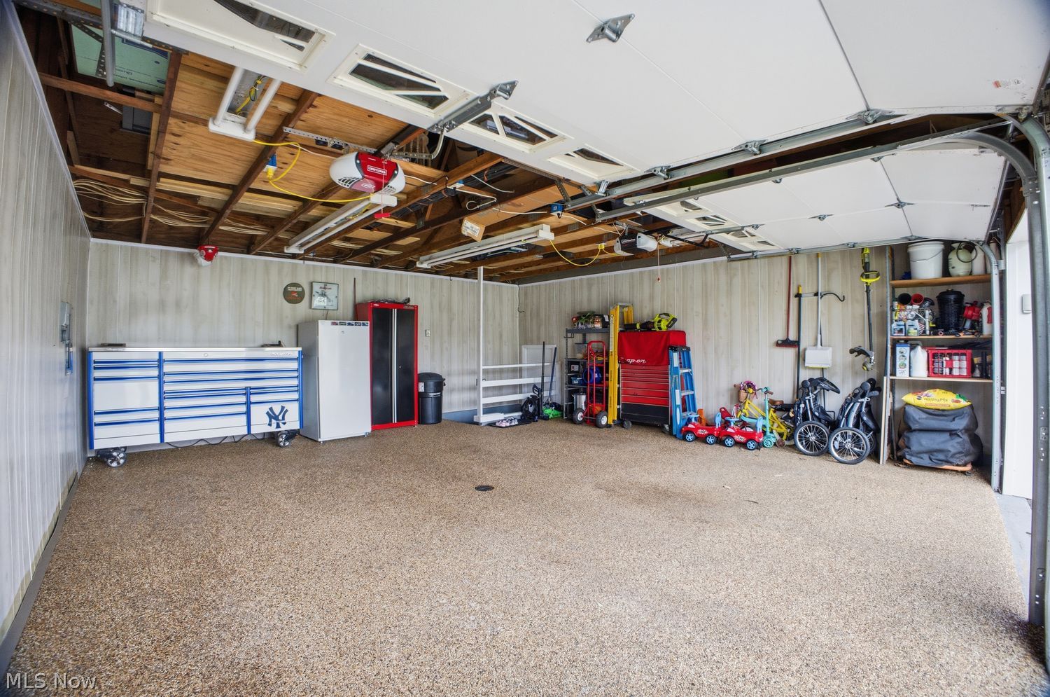7606 Pegotty Drive NE Warren OH 44484