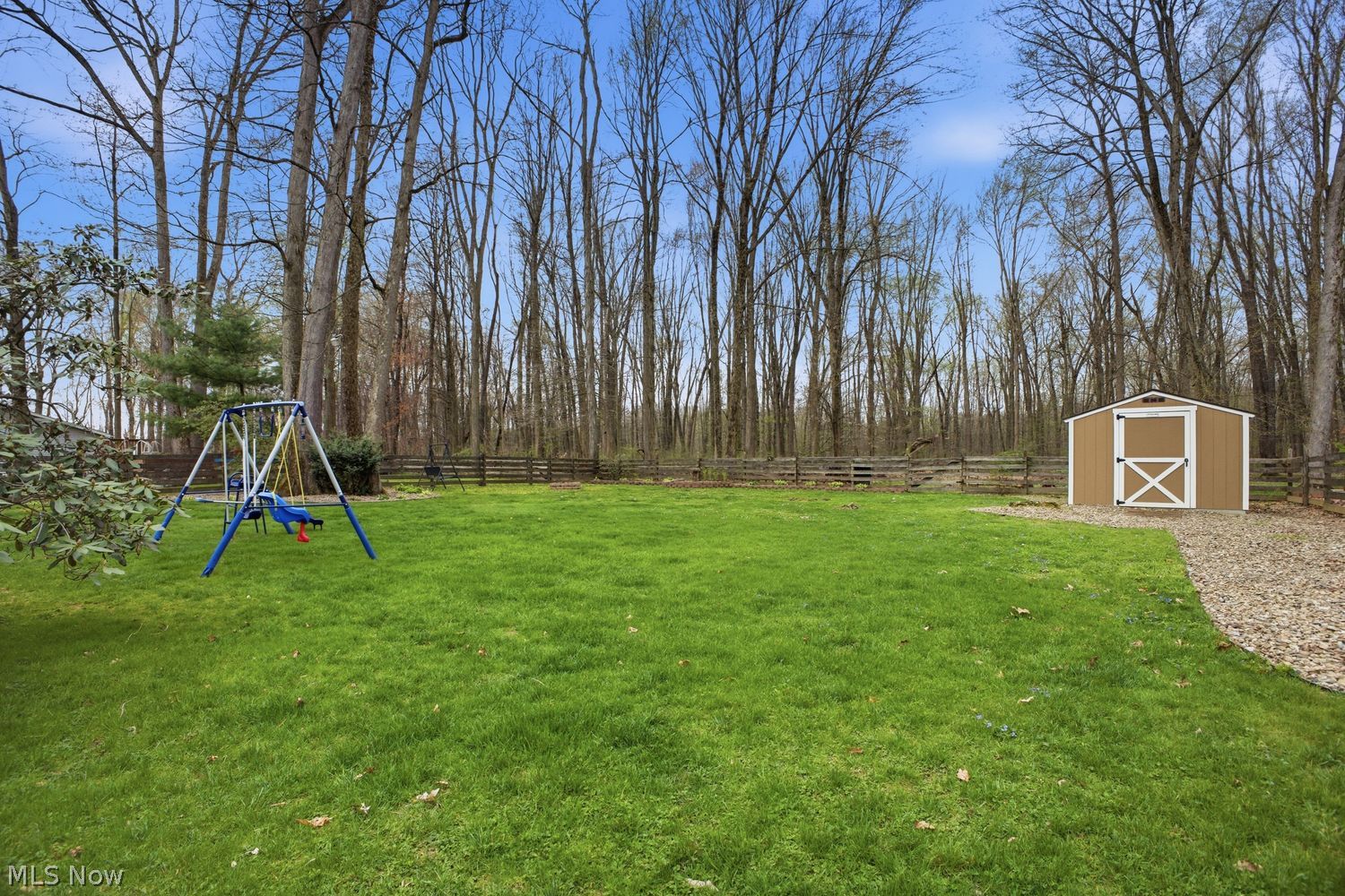 7606 Pegotty Drive NE Warren OH 44484