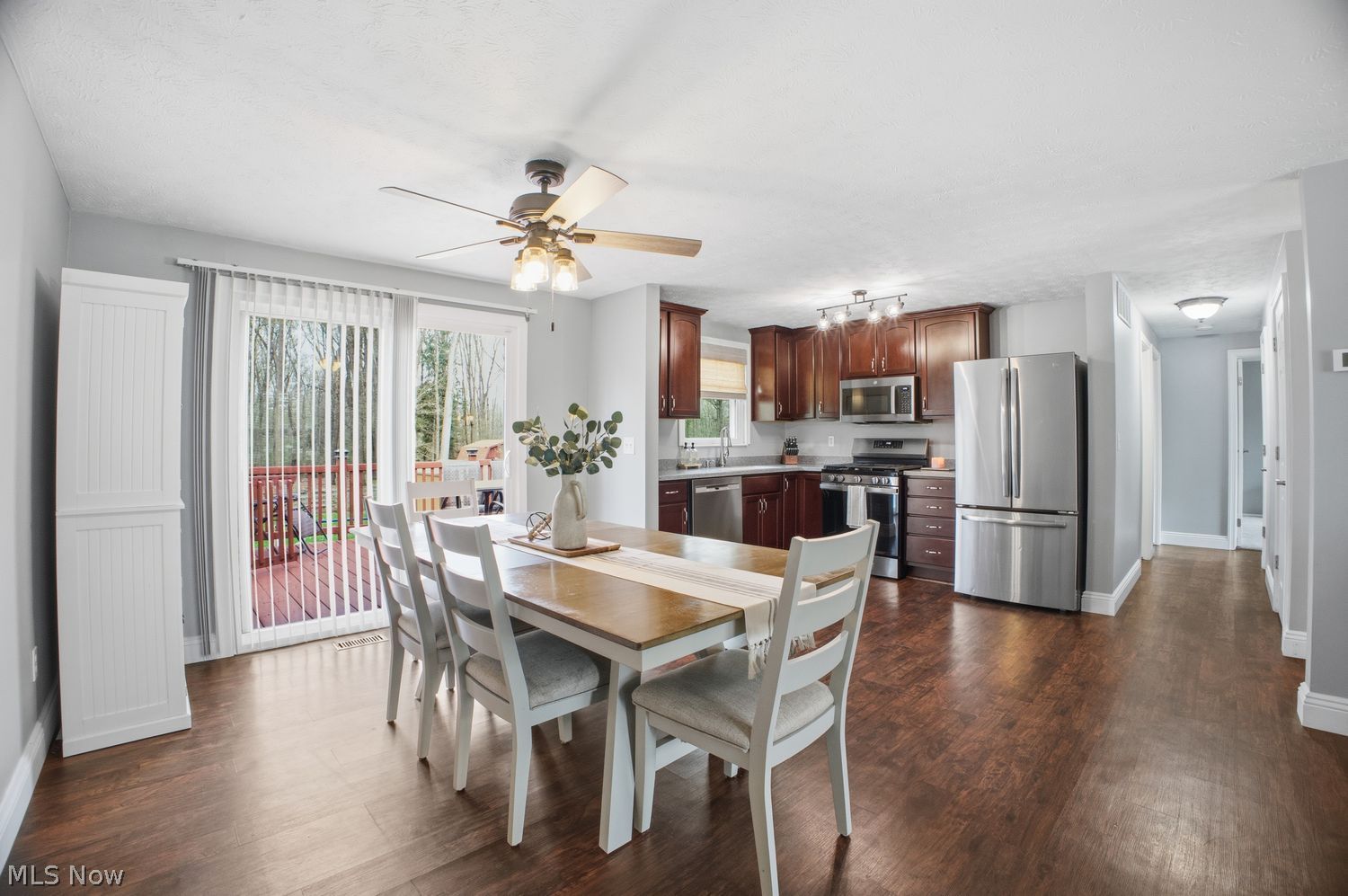 7606 Pegotty Drive NE Warren OH 44484