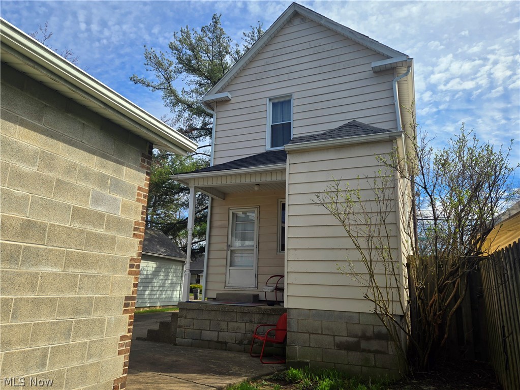 2446 Vestal Road Youngstown OH 44509