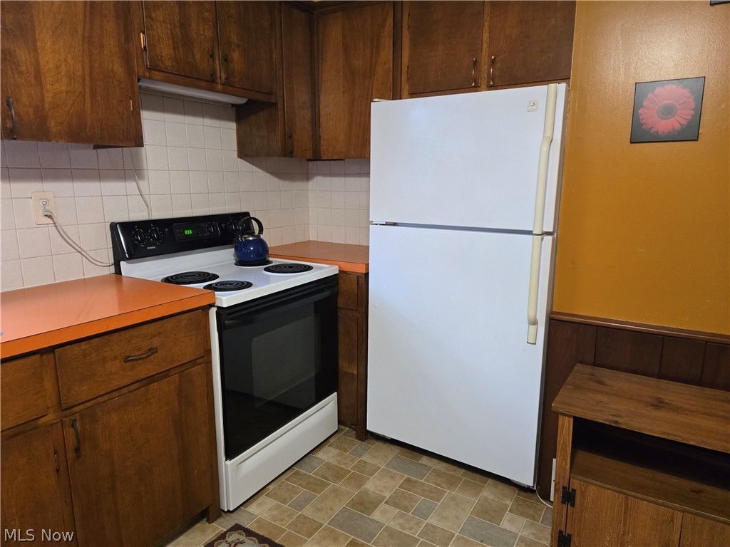 2446 Vestal Road Youngstown OH 44509