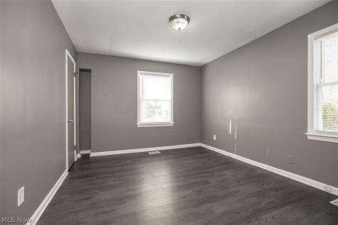 3991 Wendy Drive Cleveland OH 44122