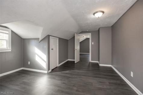 3991 Wendy Drive Cleveland OH 44122
