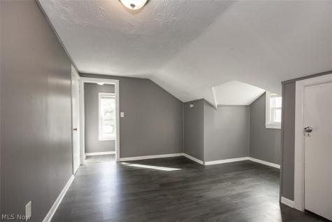 3991 Wendy Drive Cleveland OH 44122