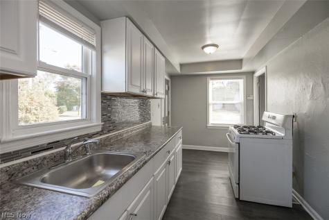 3991 Wendy Drive Cleveland OH 44122