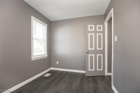 3991 Wendy Drive Cleveland OH 44122