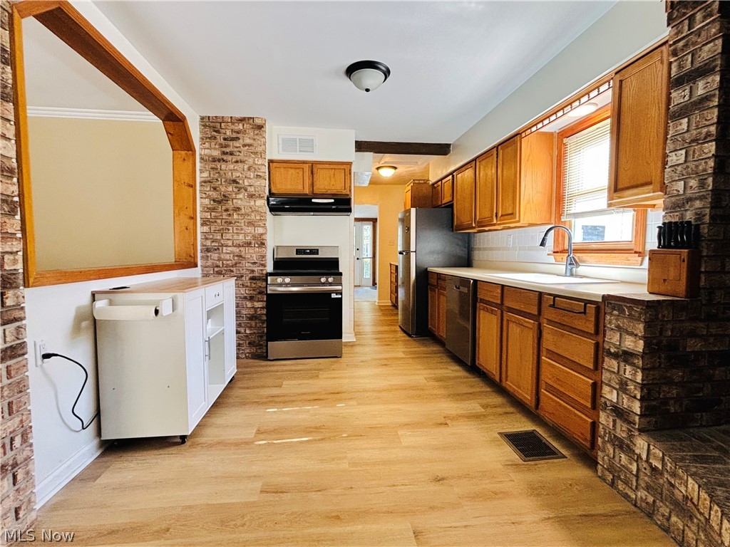 2711 Ironwood Street Cuyahoga Falls OH 44221
