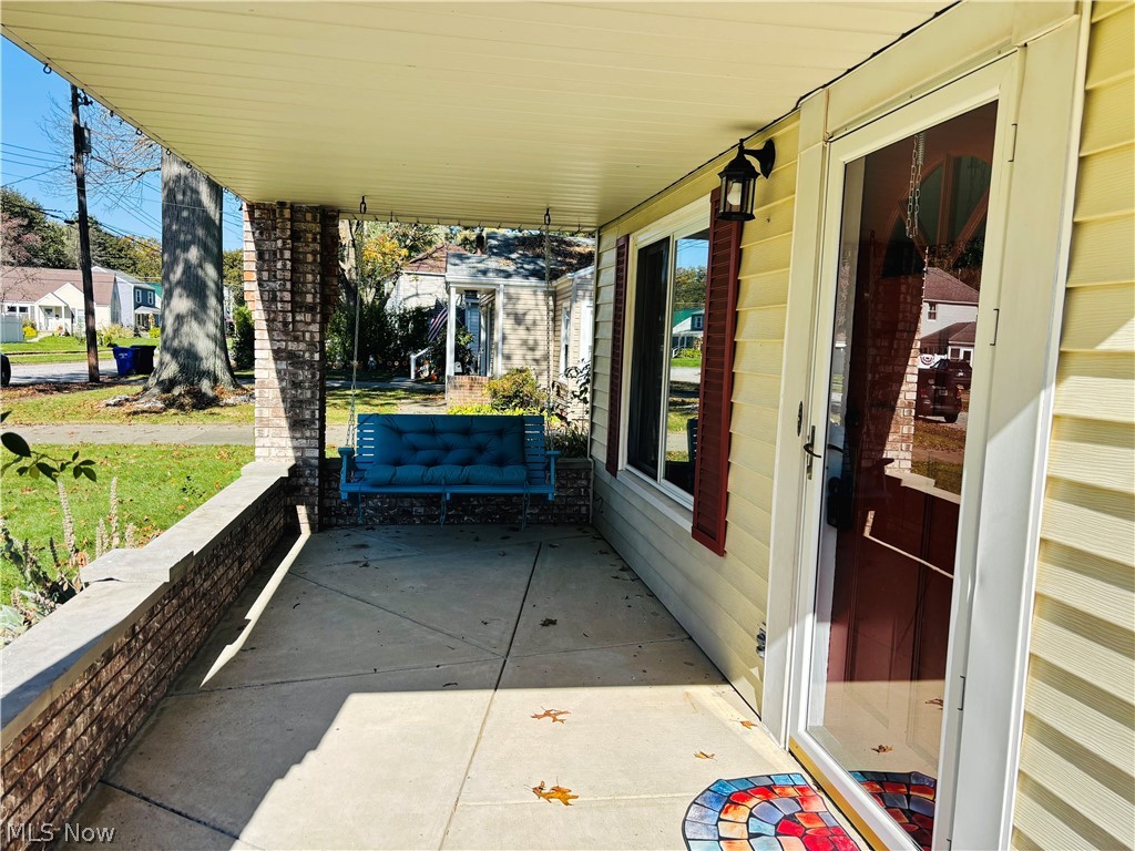 2711 Ironwood Street Cuyahoga Falls OH 44221