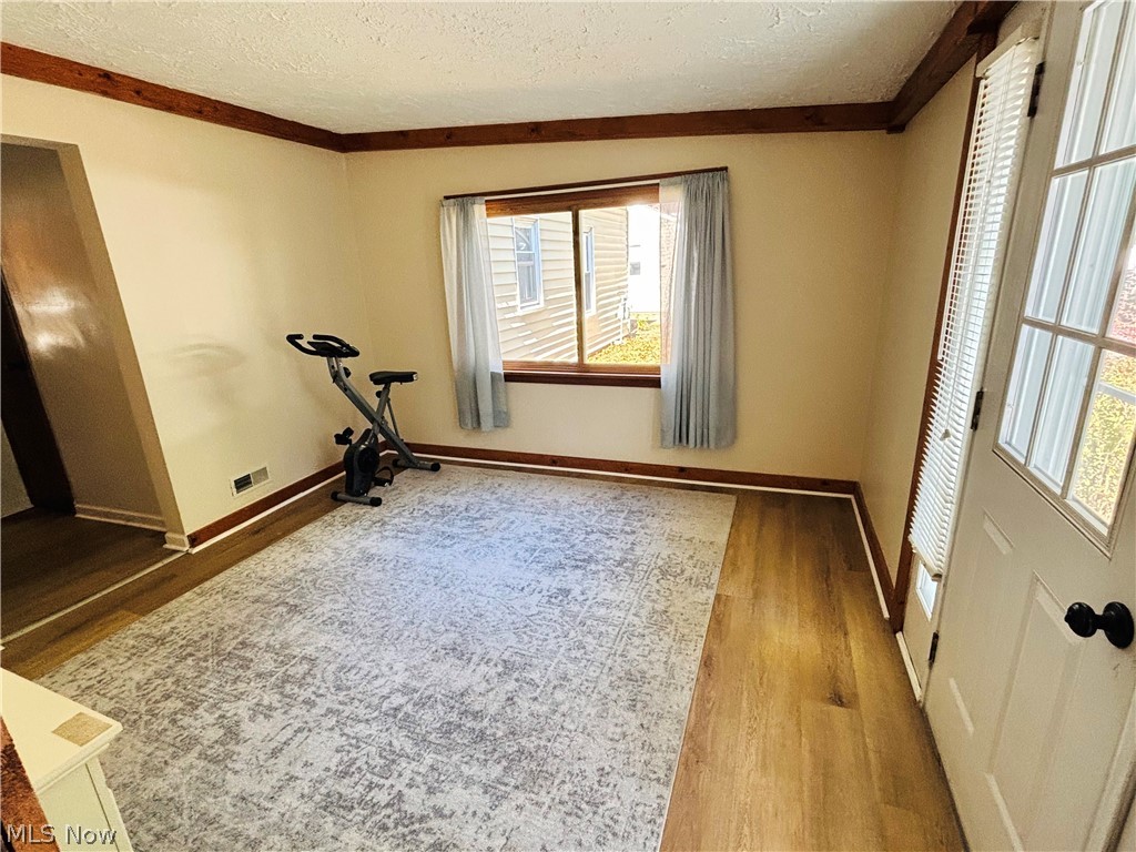 2711 Ironwood Street Cuyahoga Falls OH 44221