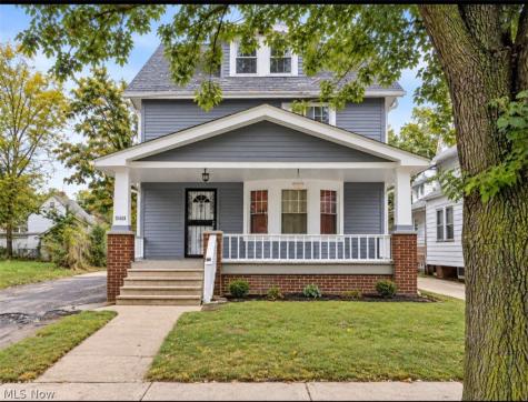 15811 Huntmere Avenue Cleveland OH 44110