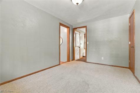 747 NW 17th Street NW Massillon OH 44647