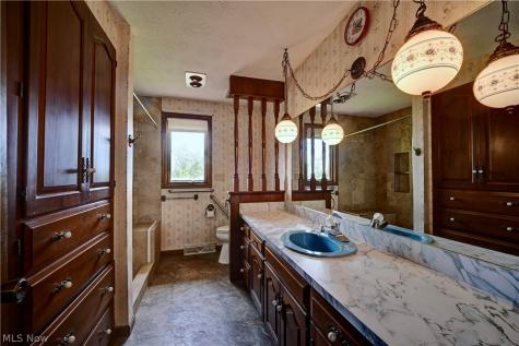 5065 Township Road 356 Millersburg OH 44654