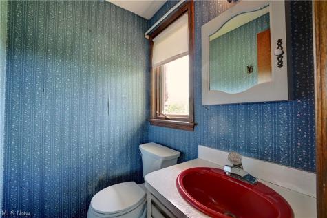 5065 Township Road 356 Millersburg OH 44654