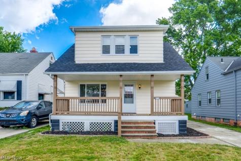 5141 Clement Avenue Maple Heights OH 44137