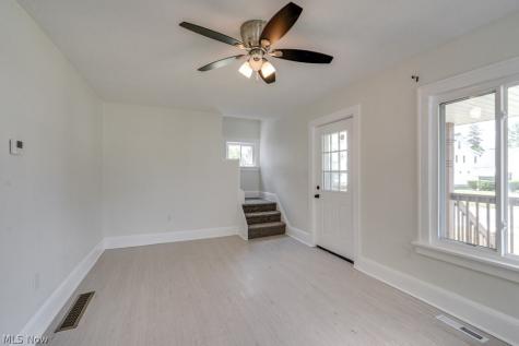 5141 Clement Avenue Maple Heights OH 44137