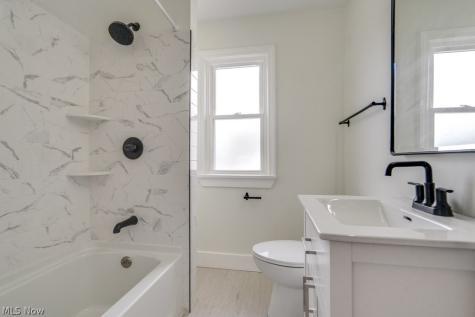 5141 Clement Avenue Maple Heights OH 44137