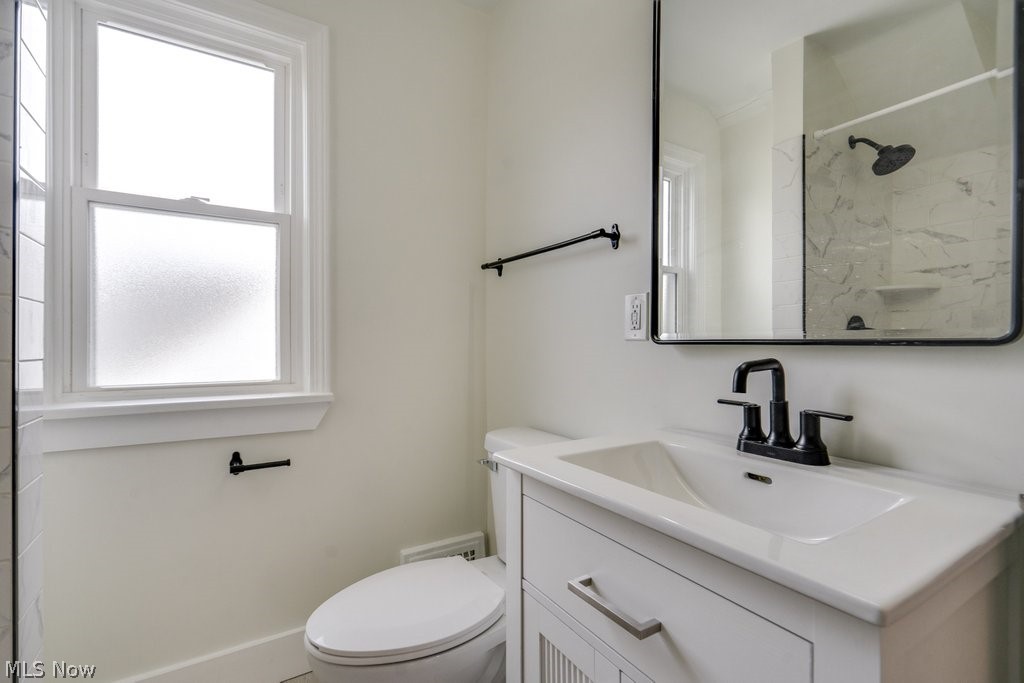 5141 Clement Avenue Maple Heights OH 44137
