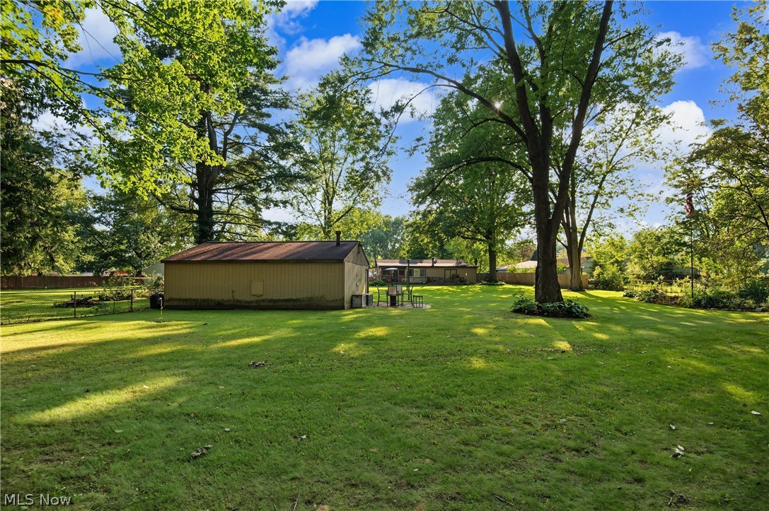3577 Lynwood Drive NW Warren OH 44485