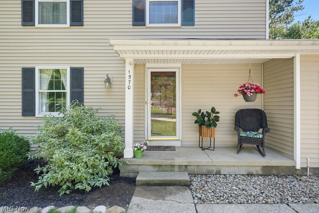 1570 Winslow Drive Hudson OH 44236