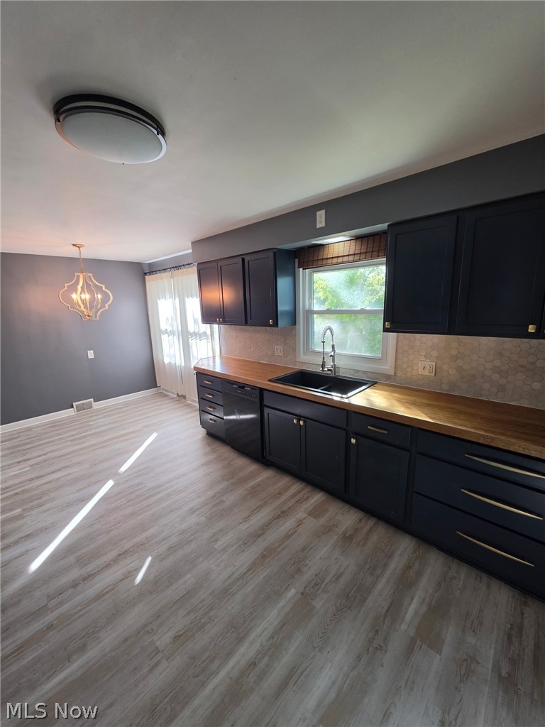 844 N Bentley Niles OH 44446