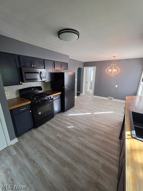 844 N Bentley Niles OH 44446