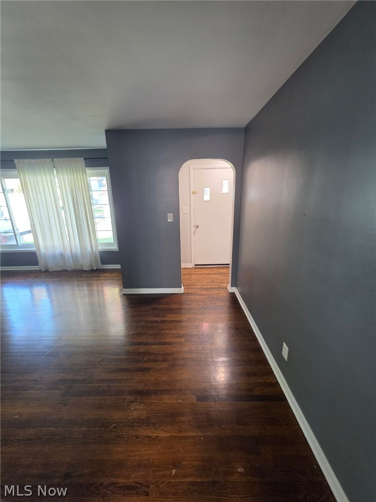 844 N Bentley Niles OH 44446