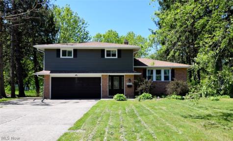 34500 Jaclyn Drive Solon OH 44139