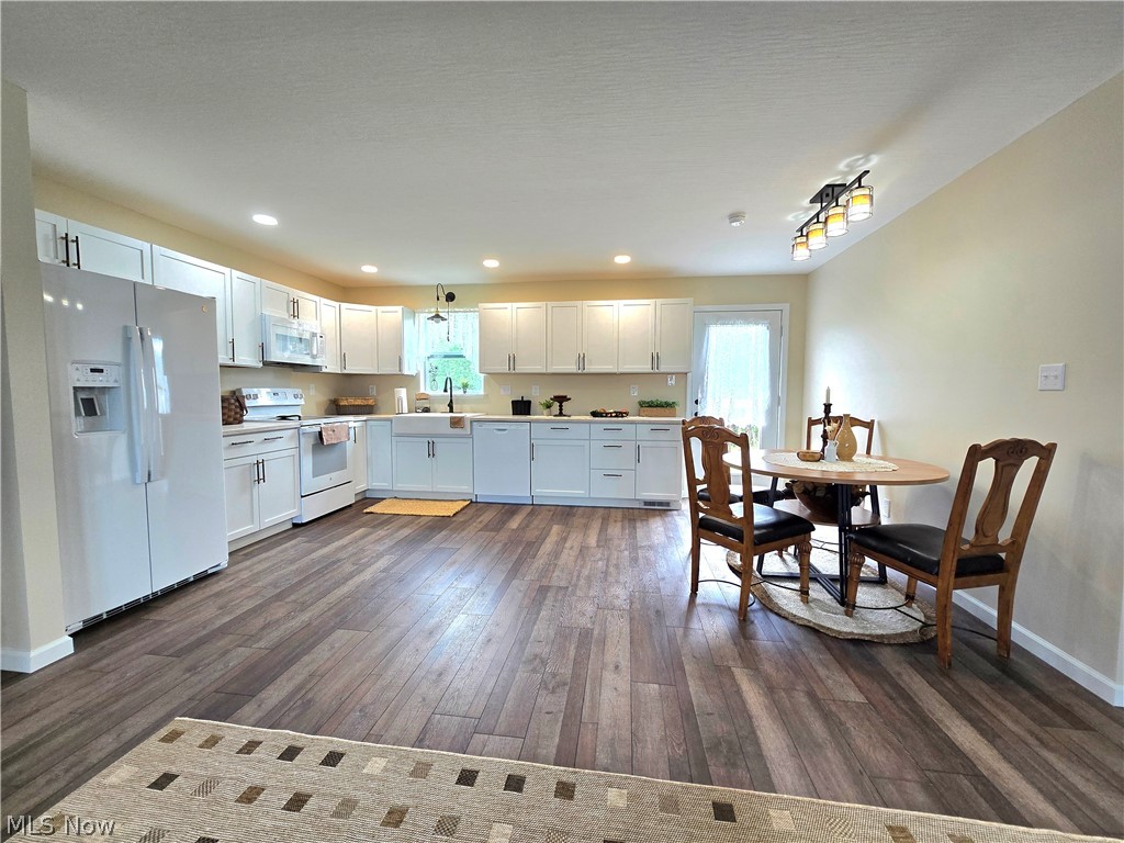 13441 Township Road 106 Mount Perry OH 43760