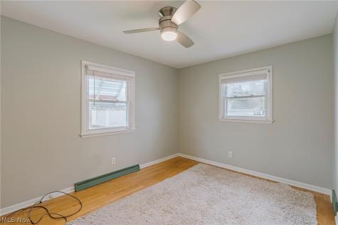 186 Pocantico Avenue Akron OH 44312
