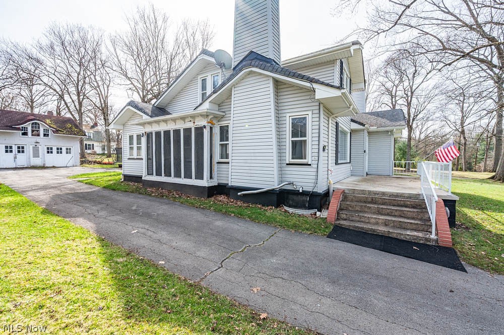 947 Ottawa Drive Youngstown OH 44511