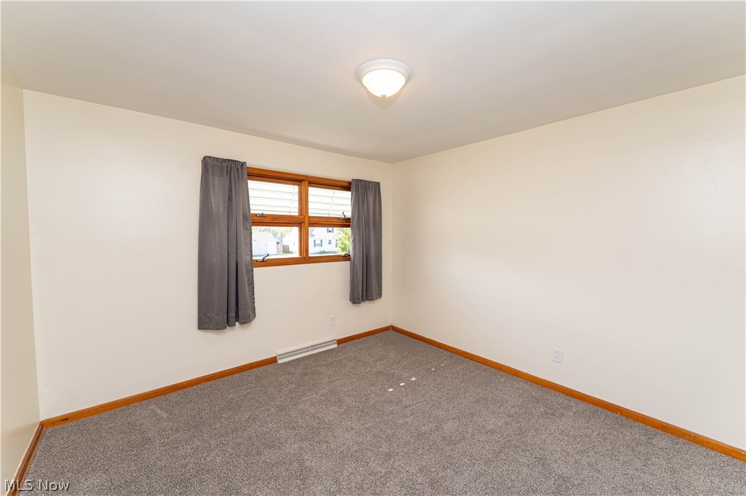 5139 Robinhood Drive Willoughby OH 44094